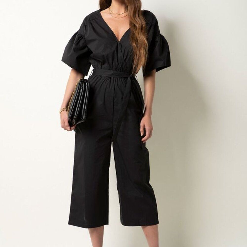 NWT Sanya Wide V Neck Short Puff Sleeve Cropped Jumpsuit, Size S